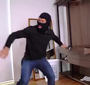 Robbery/Home Intruder ads that need to be sourced