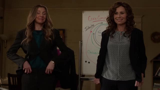celebs minnie driver gif