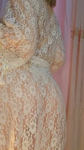 Ass reveal