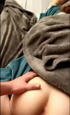 Amateur Fucked in the back of a work van