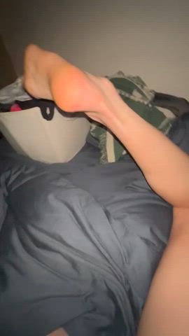 ass blonde booty jerk off pussy gif