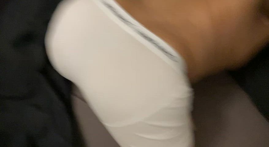 this is how ill bounce on your cock 😈