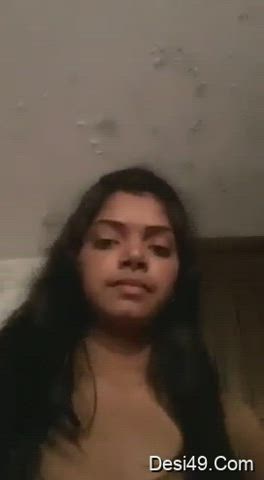 EXTREMELY HORNY BABE SHOWING HER TITS AND PUSSY[LINK IN COMMENT] ??