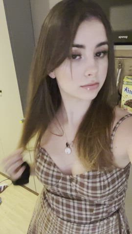 the view angel of my 18 yr old bubble butt everyone outside is dreaming of :P