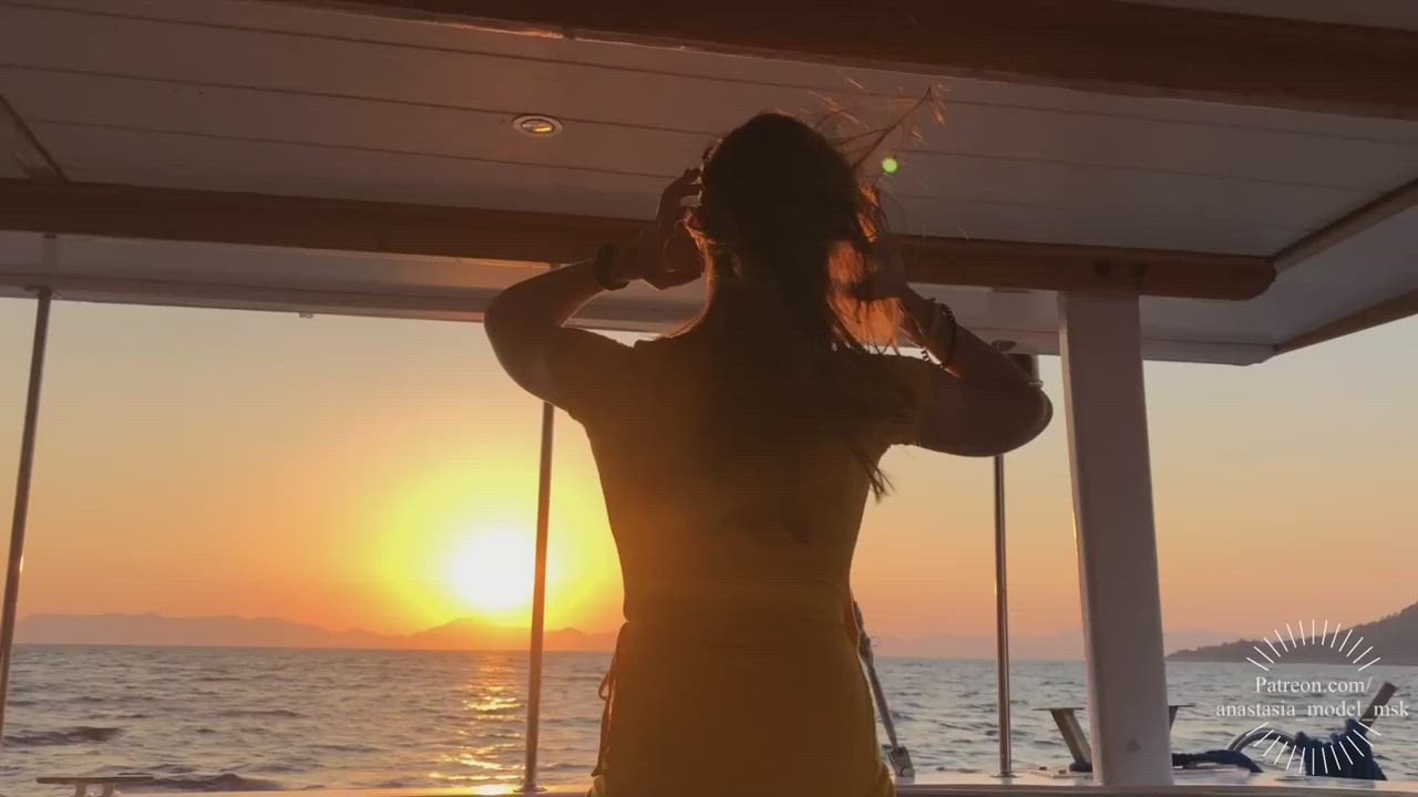 Ass Boat Booty Dancing Dress Legs OnlyFans Russian gif