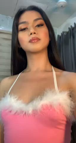would u like to received videos like this while u are at work? 😈🤭