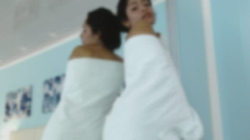 boobs chaturbate milf orgasm pussy stripchat stripper strippers striptease towel