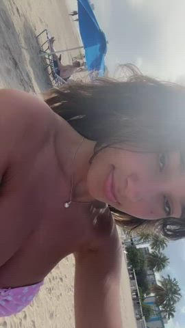 [KIK] 22F - feeding gooners slutty tiktokers because I honestly just need to stop
