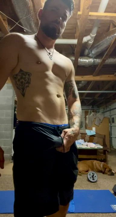 A special hotwife had a long day at work but luckily, had this to cum home to ??