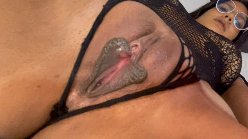 I'm willing to satisfy all your desires and dirty [fet]ishes 😈 [cam] [sext] [vid]