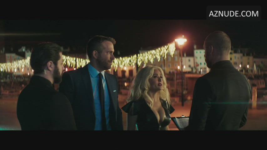 Bouncing Tits Celebrity Salma Hayek gif