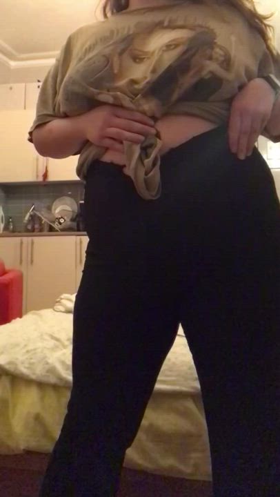 Curvy Natural Tits Strip gif