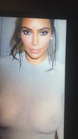 Came for sexy Kim K