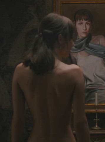 Almudena Amor in the movie La Abuela