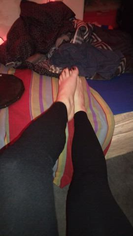 Anyone want a footjob?