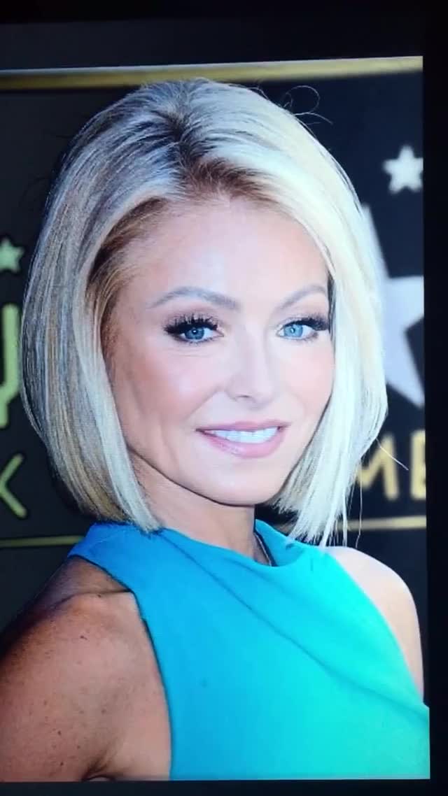 Kelly Ripa tribute