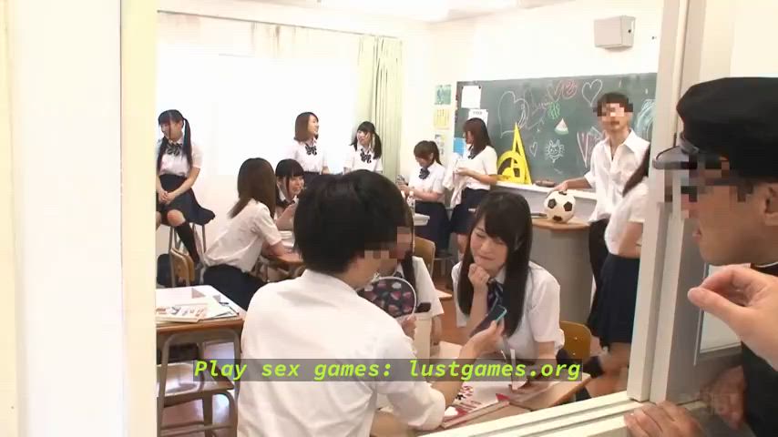 SDDE-503 whole class gets frozen