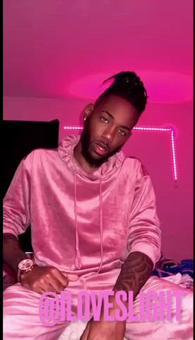 Is pink my color? 💕