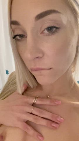 would u give my little teenage tits a suck?