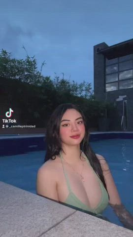 Pinay