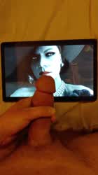 Thought id try something new and give Lady D some man-thing cum~