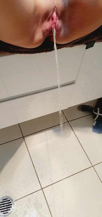 Being a naughty little slut and pissing of[f] the sink ?