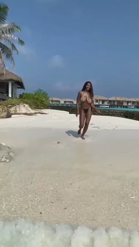 Slow-mo at the beach
