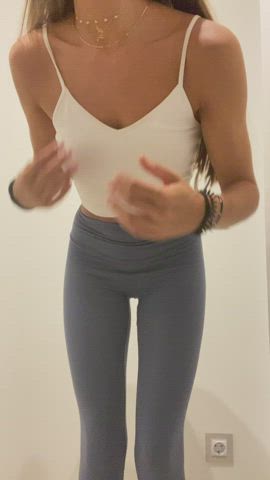 Sorry for the camera quality guys, I'm gonna buy a new phone soon so you can get