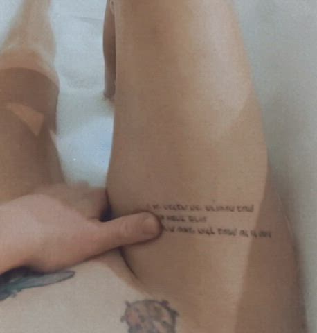 I just shave my little pussy for you...👅will you eat her for dinner? link is below!