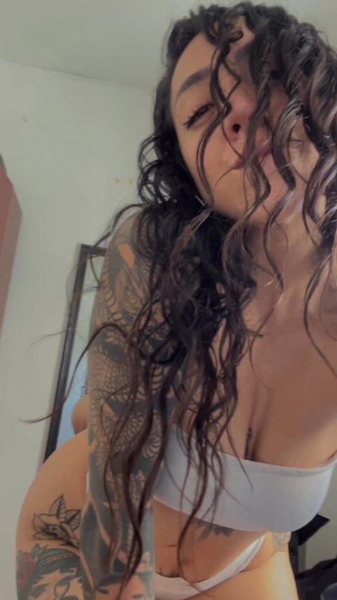 Lets see if you can handle a big fat latina ass