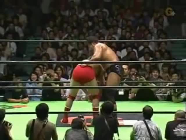 Kenta Kobashi | Wrist Clutch Burning Hammer