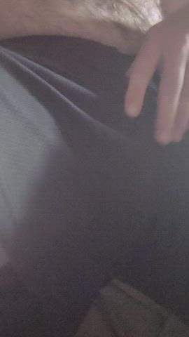 41 m4f. just like to tease n show off 😏