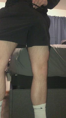 Who wants their head between my thighs