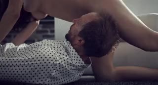 straddling his face