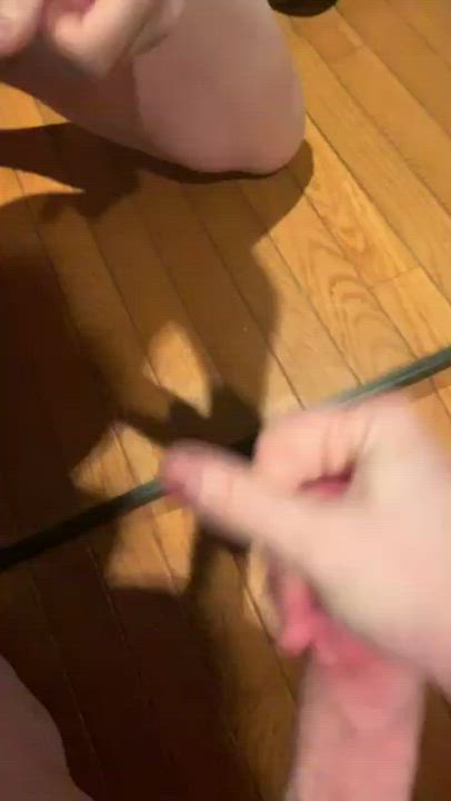 Messy huge cumshot