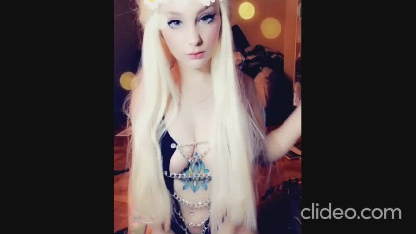 ass blonde teen gif