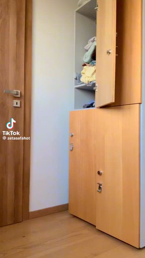 Zetaliux - More Tiktok flash videos on my TT likes (juanmomo45)