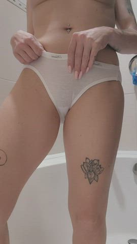 Peeing in my white panties