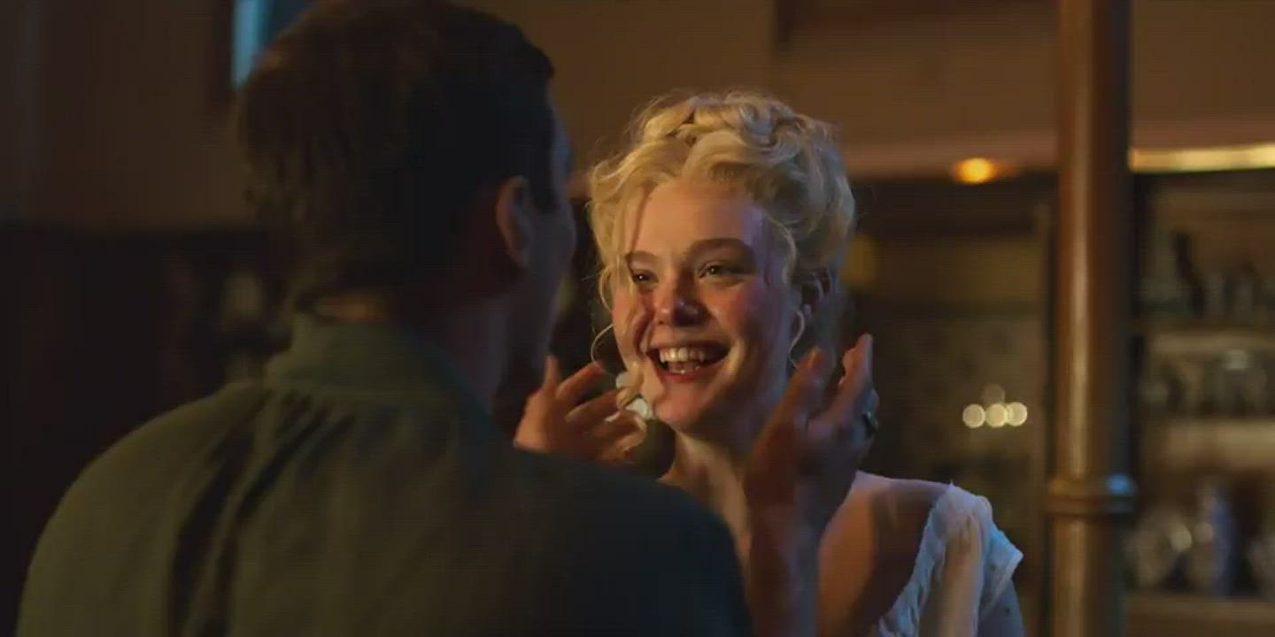 Elle Fanning Tits Topless gif