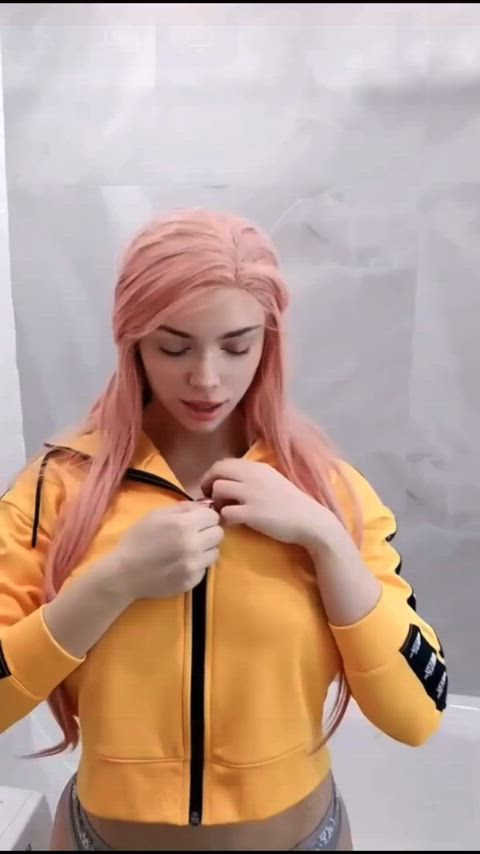 amateur big tits cute flashing homemade nsfw natural tits striptease teasing tits