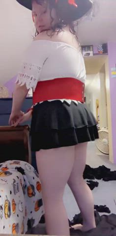 Happy Halloween 🎃 Here's so BOOty for you 🏴‍☠️