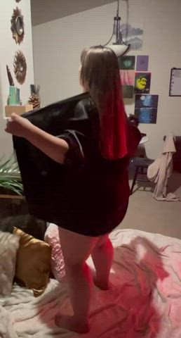 big ass hourglass striptease gif