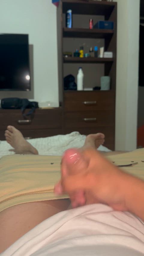 21 years old amateur cumshot male masturbation masturbating gif