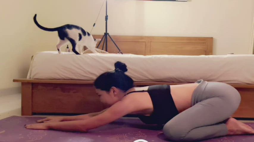 Pose for Chat