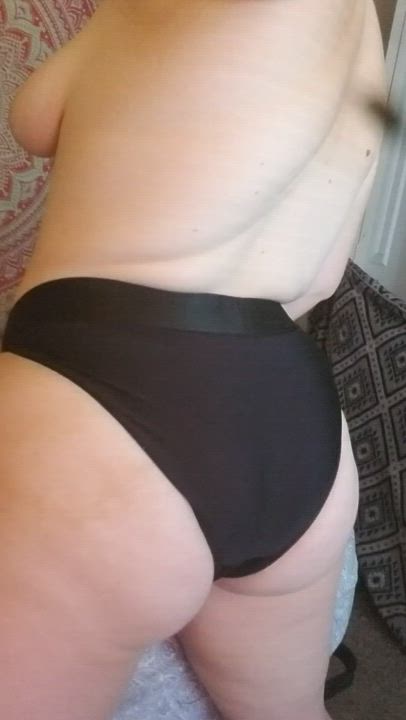 Thicc wife pegs hubby