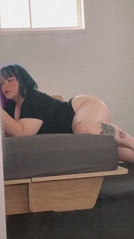 Cum mess up my makeup (&amp; me)