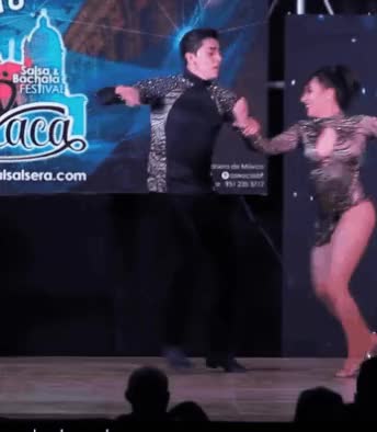 dancing gif