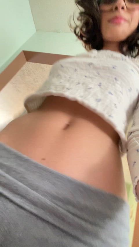 belly button onlyfans belly tik-tok gif