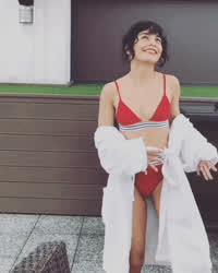 Vanessa Hudgens dancing
