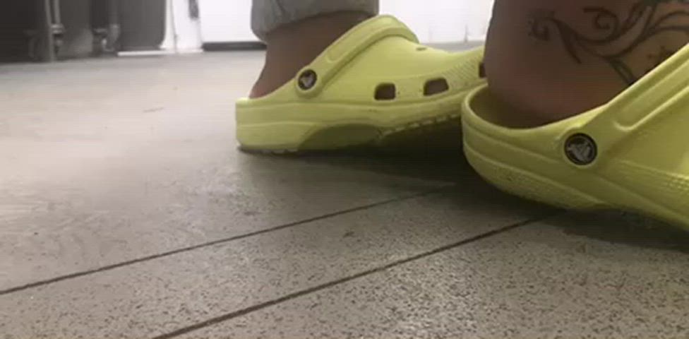 Risky bare feet at work. Worth the risk?